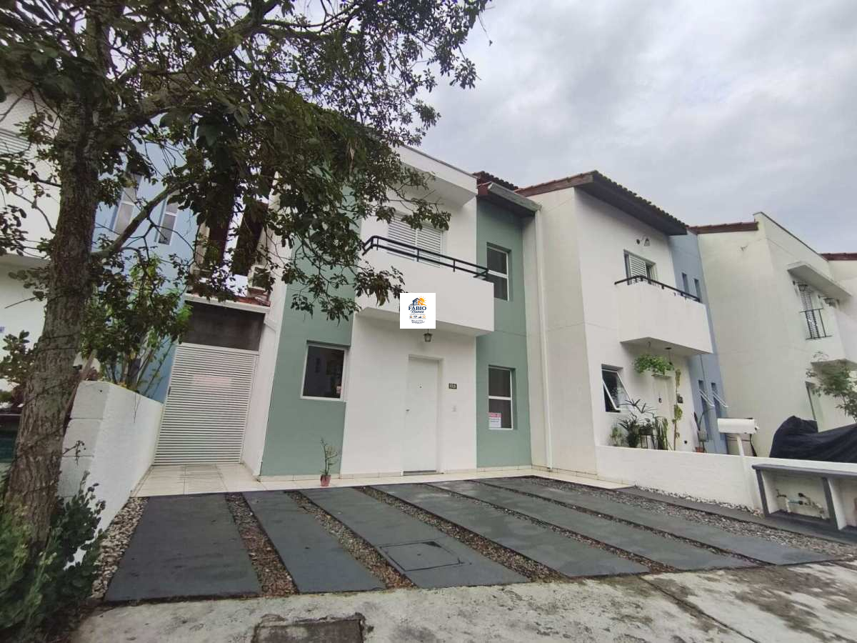 Casa à venda com 3 quartos, 110m² - Paisagem Renoir,Cotia