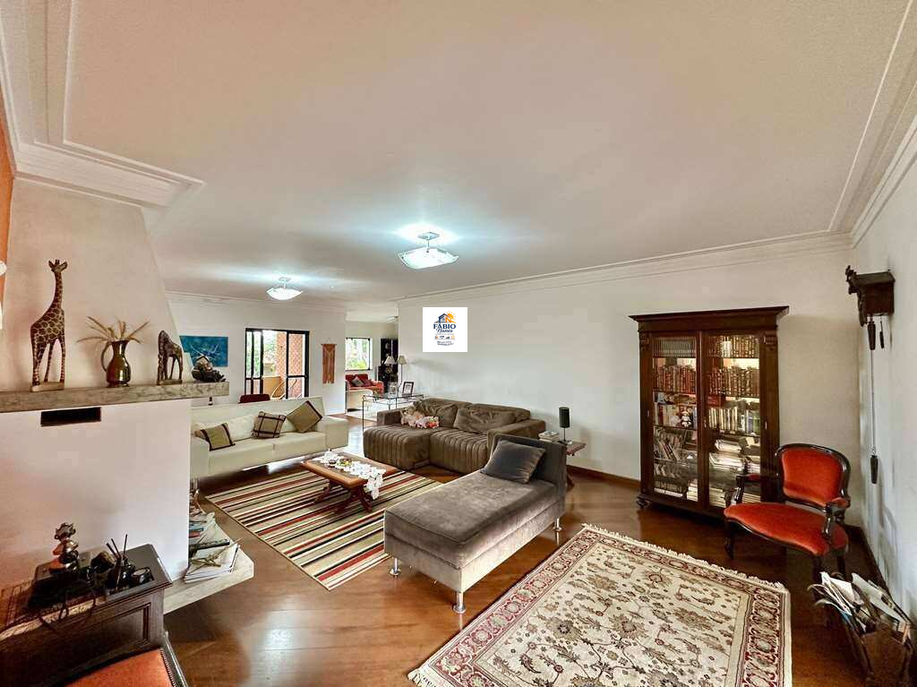  - Casa à venda, no Nova Higienapólis em Jandira, Jardim do Golf I, com 5 quartos, 720,00m²