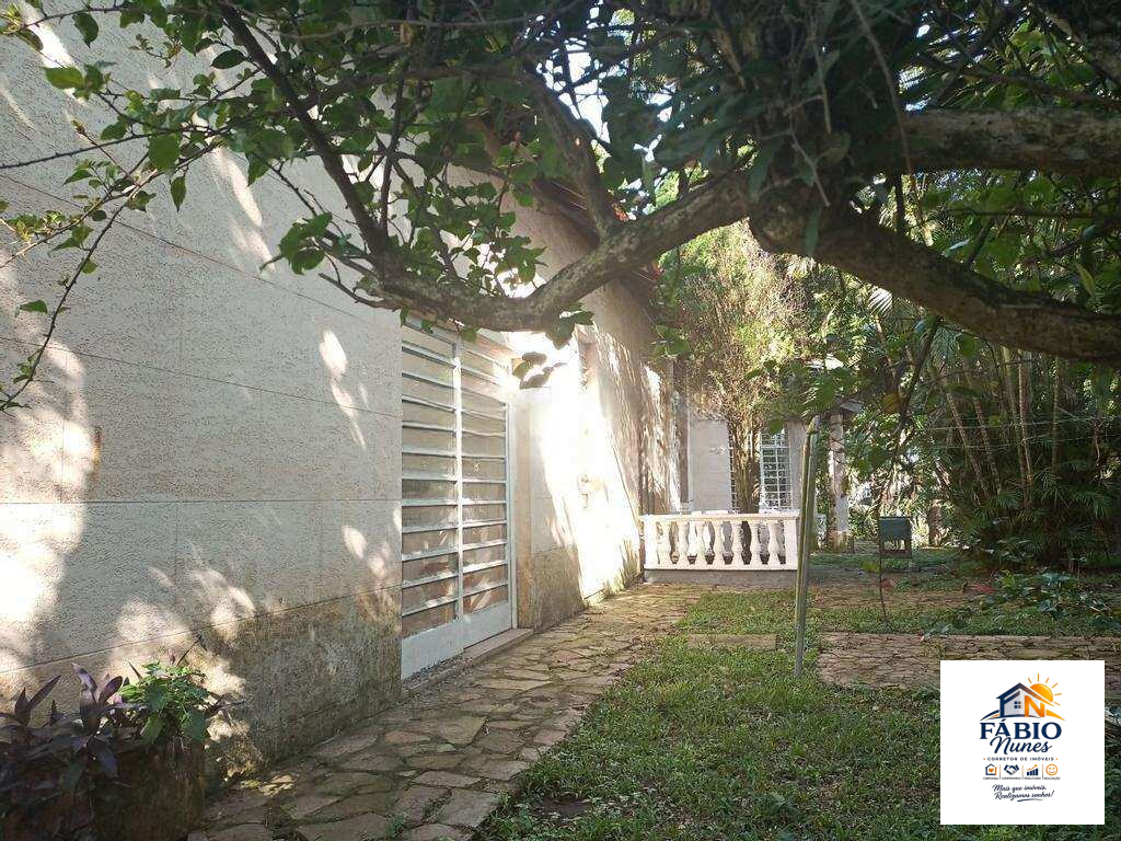 Casa à venda com 7 quartos, 1.010,00m² - Chácara das Paineiras,Carapicuíba