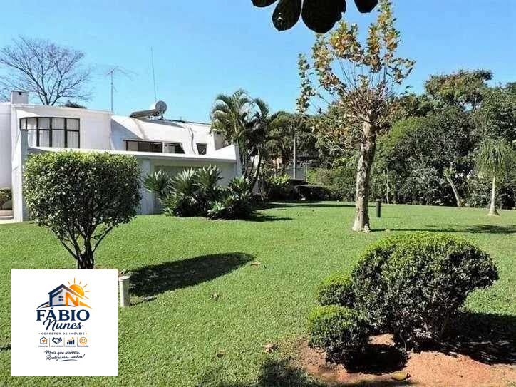 Casa à venda com 5 quartos, 804,00m² - Chácara de La Rocca,Carapicuíba