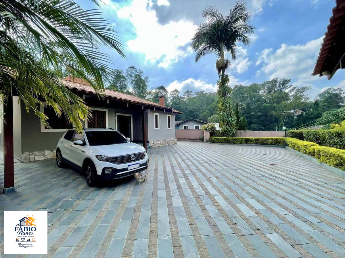  - Casa à venda, no Cond. Chácara dos Lagos em Carapicuíba, Chácara dos Lagos, com 3 quartos, 412,21m²