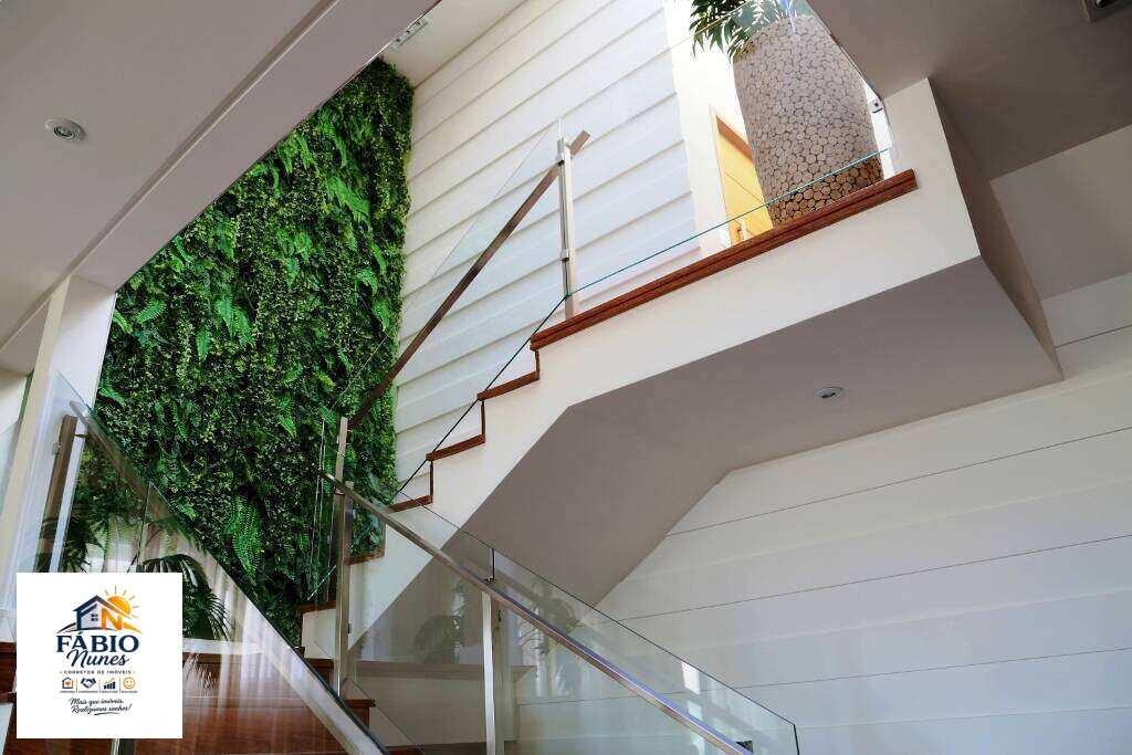 Casa à venda com 3 quartos, 555,28m² - Golf Gardens,Carapicuíba