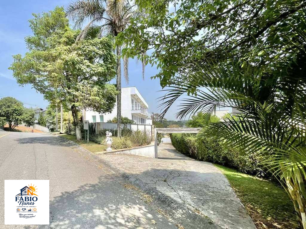 Casa à venda com 6 quartos, 1.200,00m² - Golf Gardens,Carapicuíba