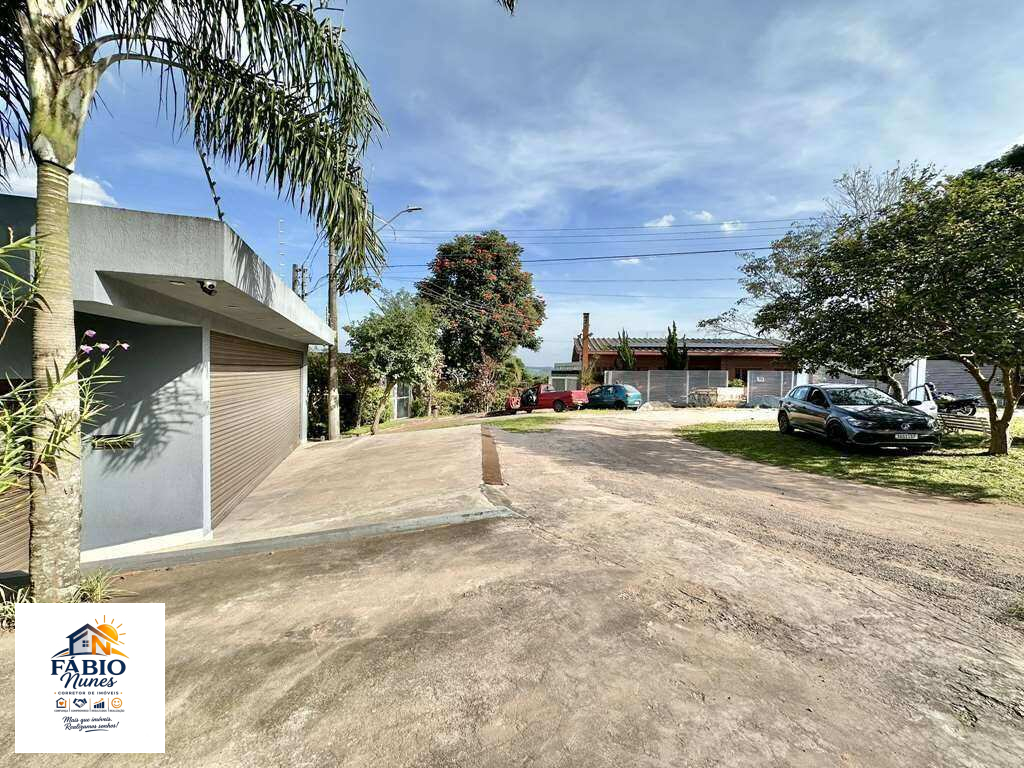  - Casa à venda, no Associação Fazendinha (Bairro postal: Pousada dos Bandeirant em Carapicuíba, Pousada dos Bandeirantes, com 4 quartos, 711,64m²