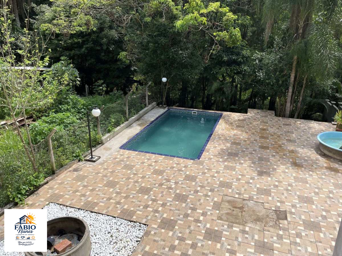 Casa à venda com 5 quartos, 460,00m² - Granja Carneiro Viana,Cotia