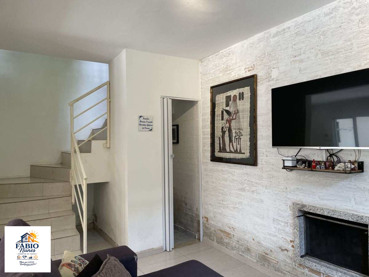 Casa à venda com 5 quartos, 460,00m² - Granja Carneiro Viana,Cotia