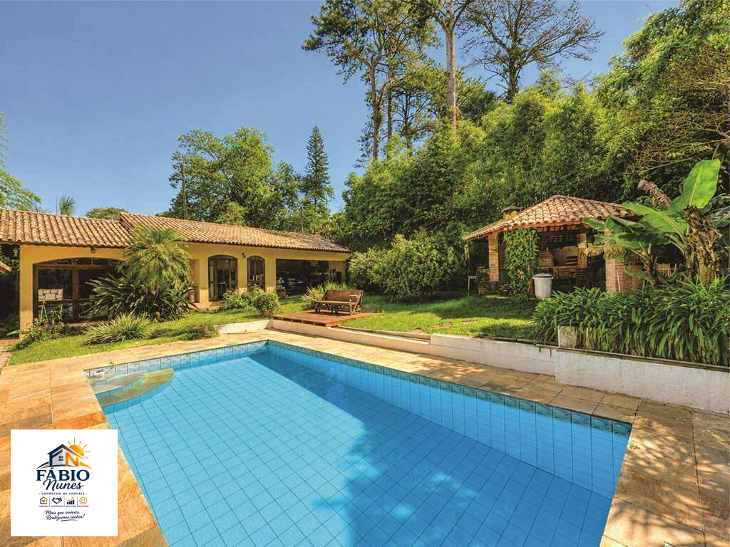 Casa à venda com 5 quartos, 302,24m² - Jardim Colibri,Cotia