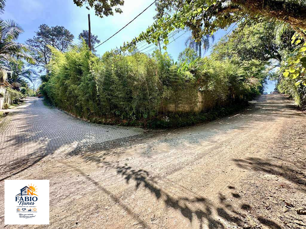 Casa à venda com 5 quartos, 302,24m² - Jardim Colibri,Cotia
