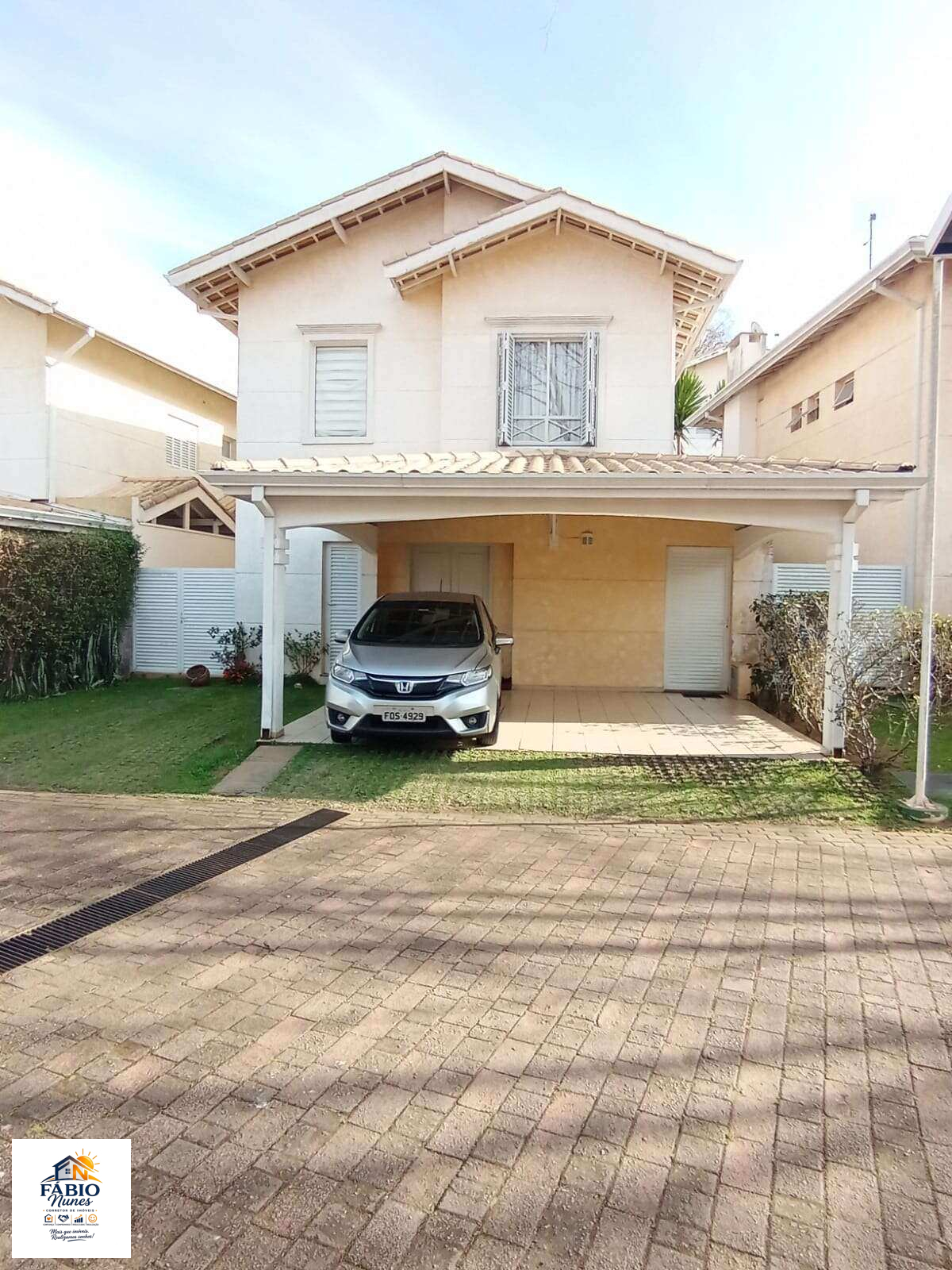 Casa à venda com 3 quartos, 204,65m² - Jardim Passárgada I,Cotia