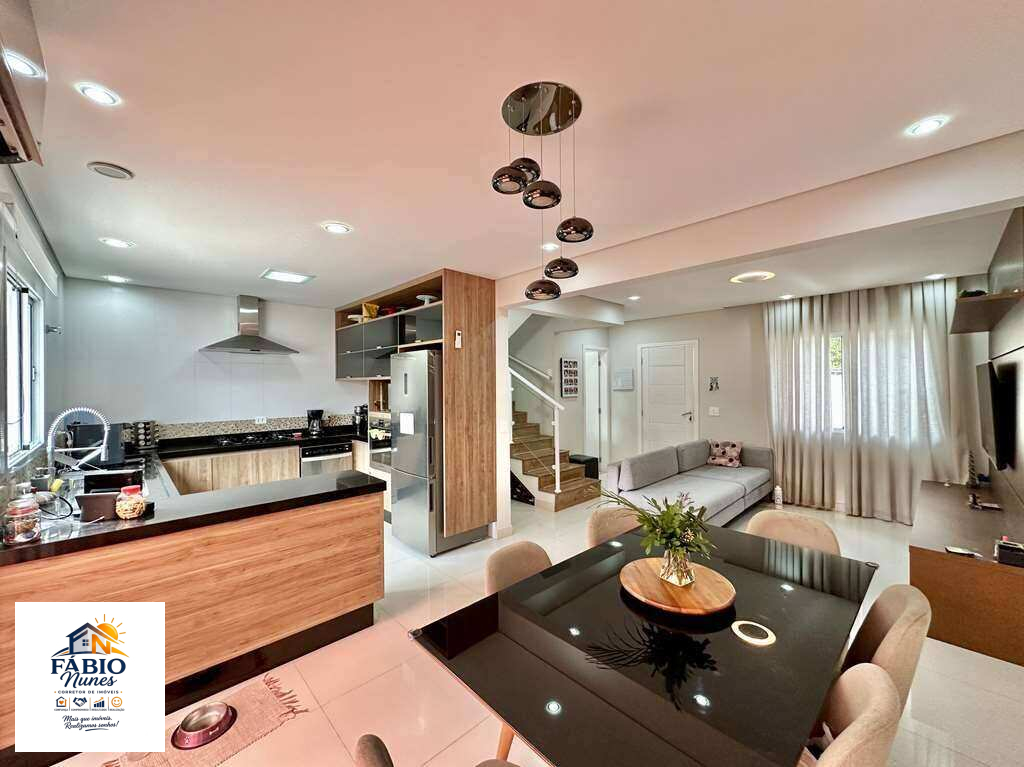 Casa à venda com 3 quartos, 96,56m² - Jardim Pioneiro,Cotia