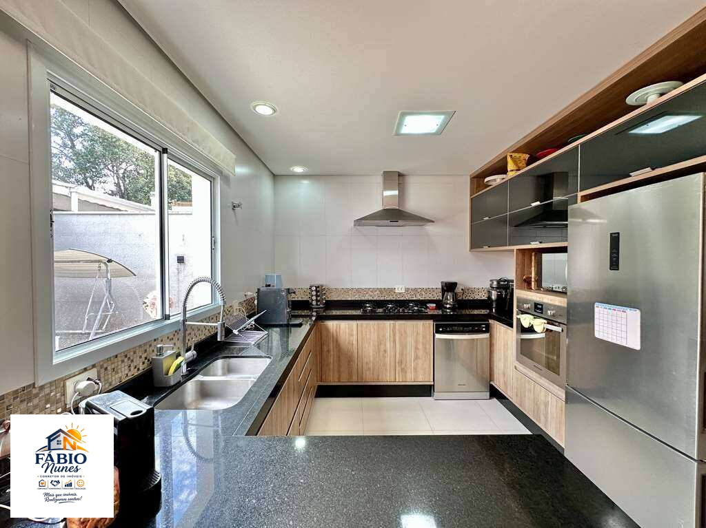 Casa à venda com 3 quartos, 96,56m² - Jardim Pioneiro,Cotia