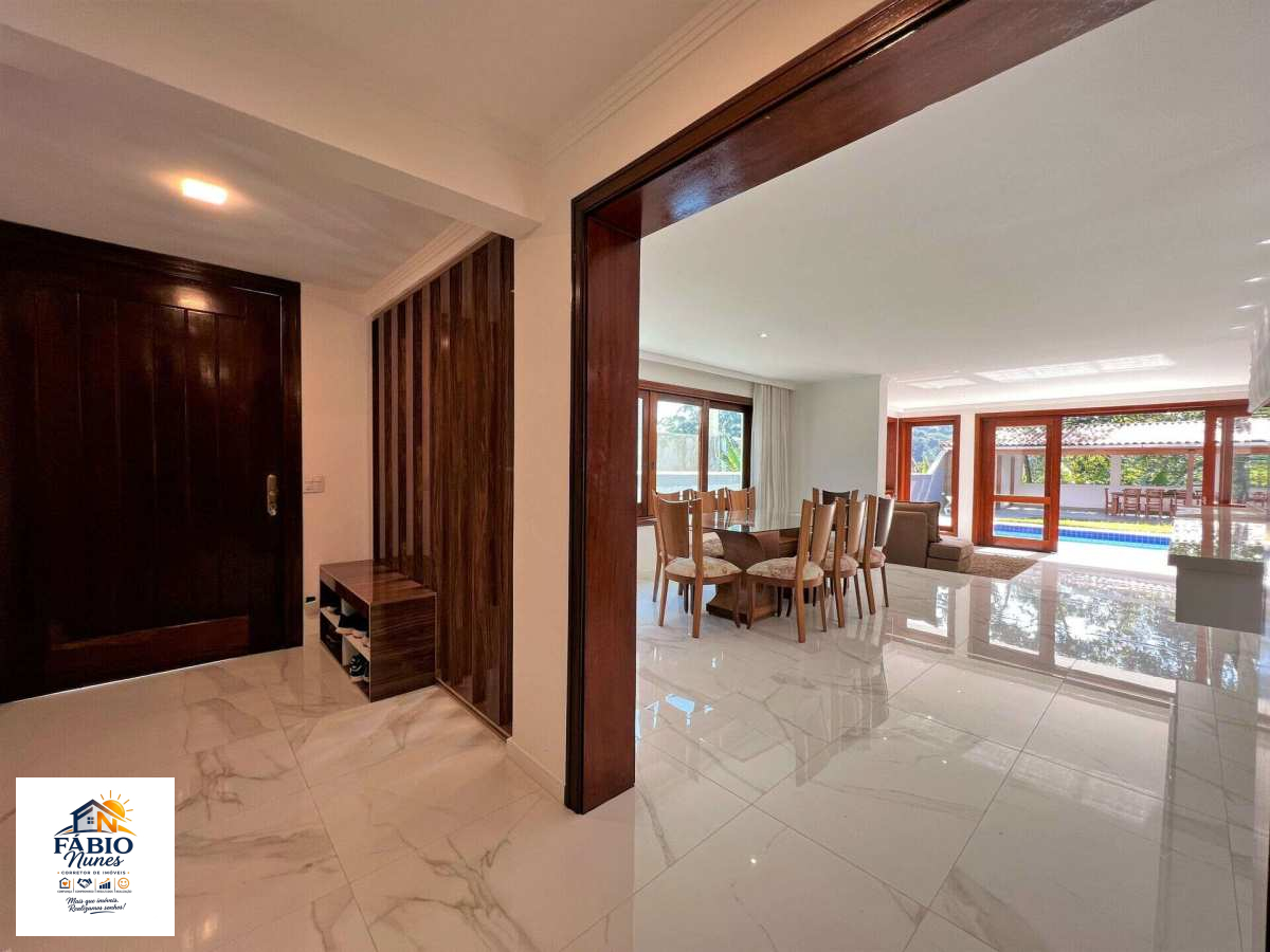 Casa à venda com 4 quartos, 496,71m² - São Paulo II,Cotia