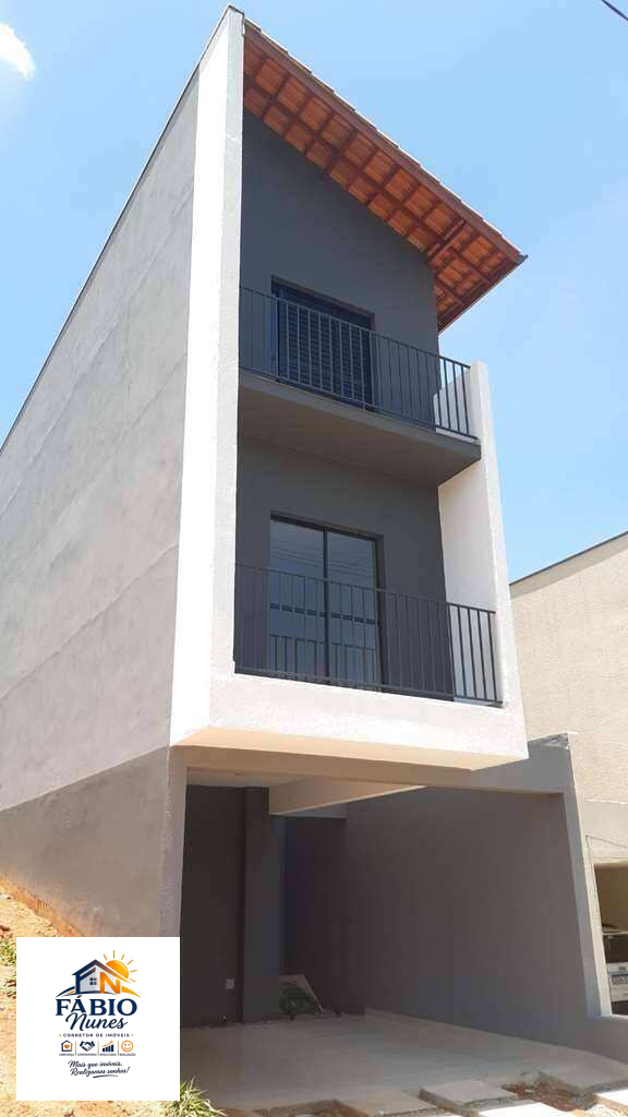 Casa à venda com 3 quartos - Sítio Boa Vista,Cotia