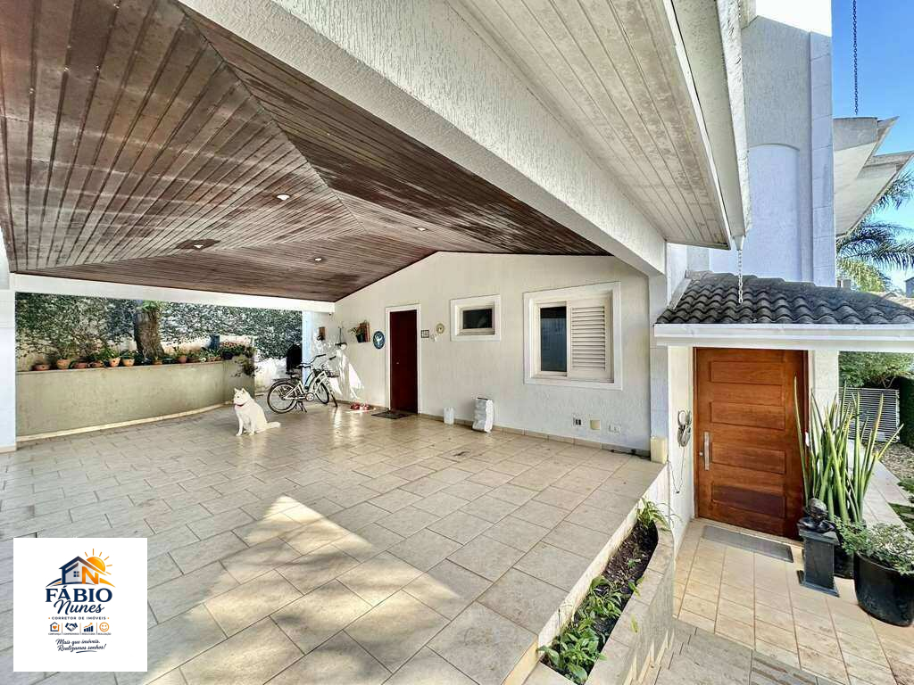  - Casa à venda em Cotia, Vila Santo Antônio, com 4 quartos, 496,00m²
