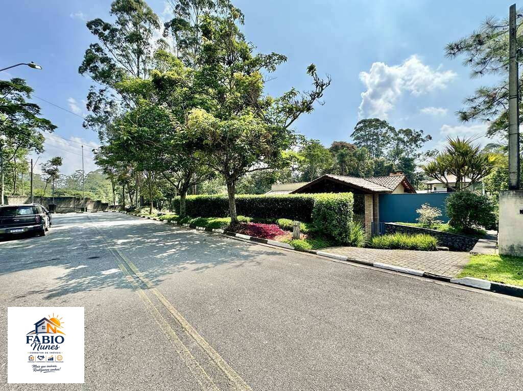 Casa à venda com 4 quartos, 457,13m² - Jardim Indaiá,Embu das Artes