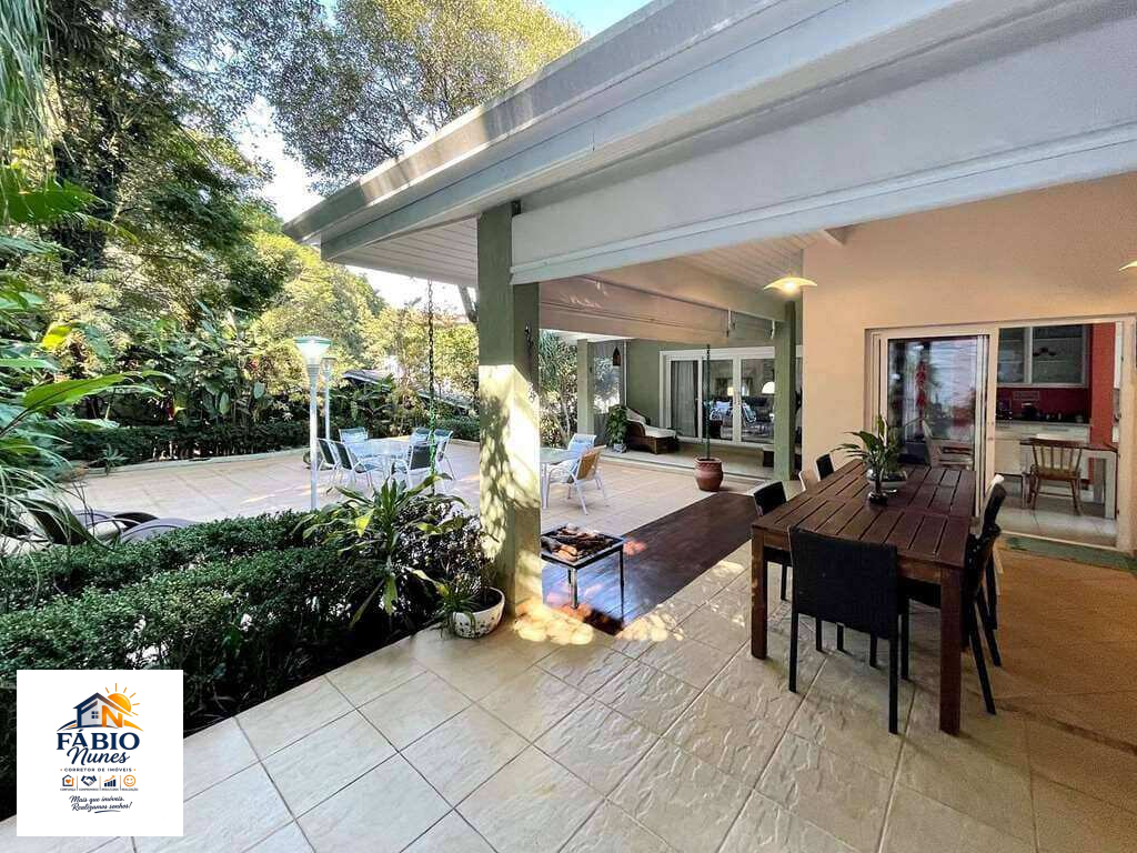 Casa à venda com 4 quartos, 553,06m² - Altos de São Fernando,Jandira