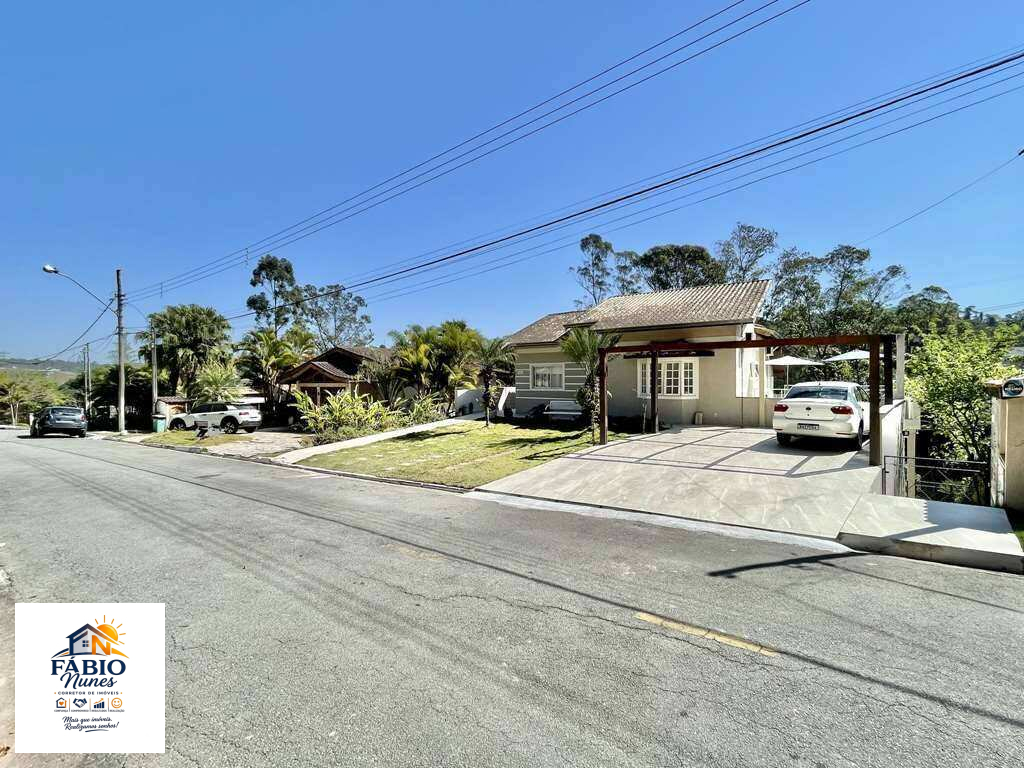  - Casa à venda em Jandira, Jardim do Golf I, com 5 quartos, 400,00m²