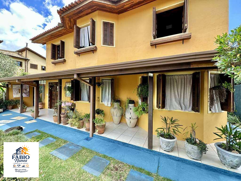 Casa à venda com 3 quartos, 240,00m² - Nova Higienópolis,Jandira