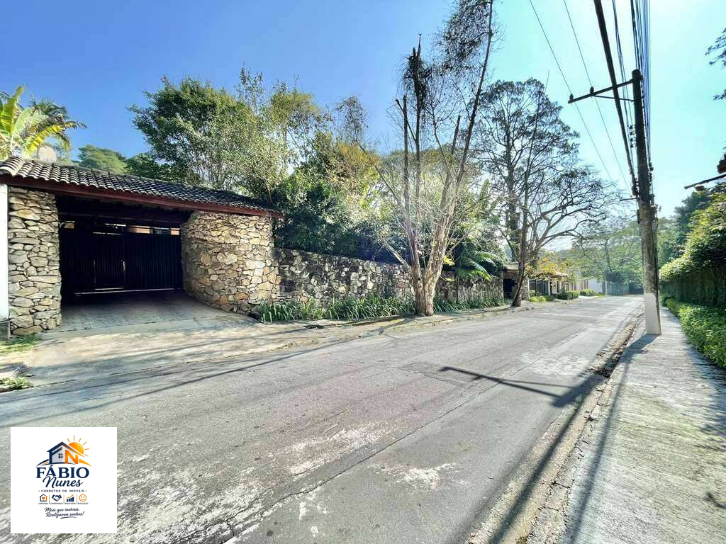 Casa para venda ou locação com 5 quartos, 923,00m² - Vila Santo Antônio,Cotia