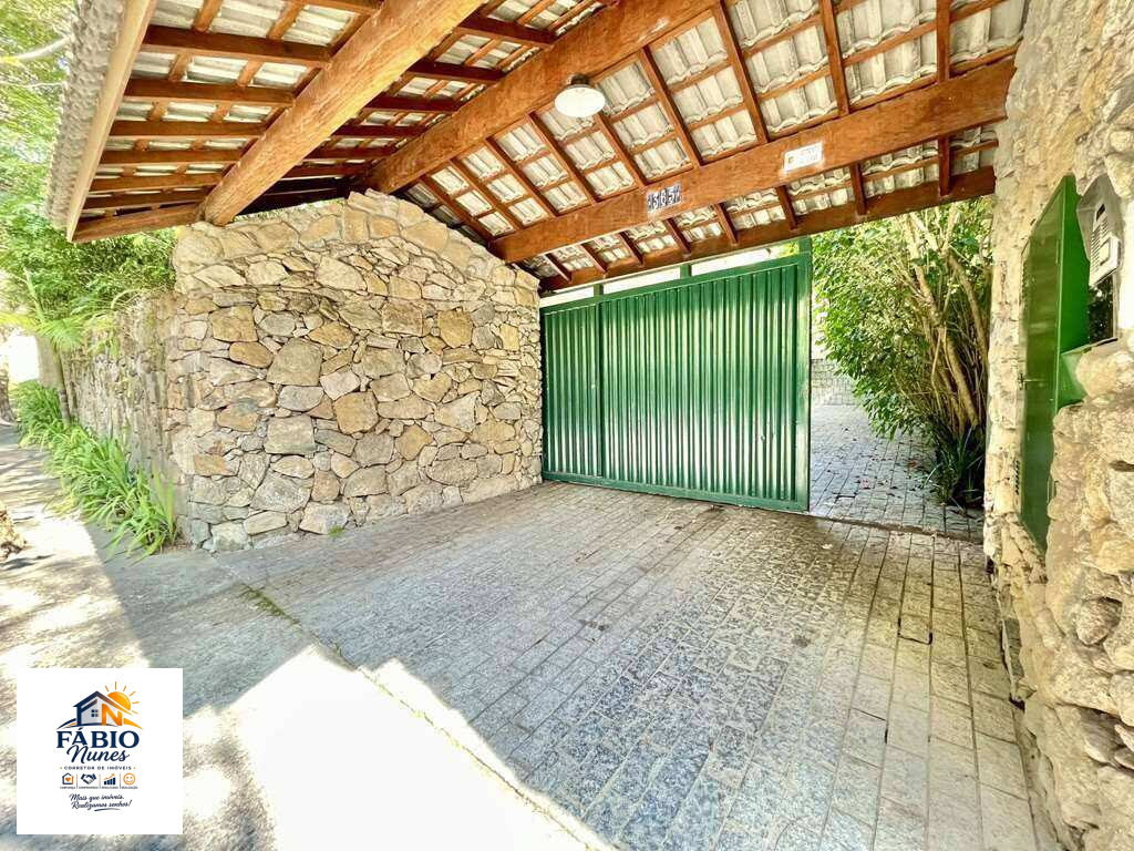  - Casa em Cotia, Vila Santo Antônio, com 5 quartos, 923,00m²