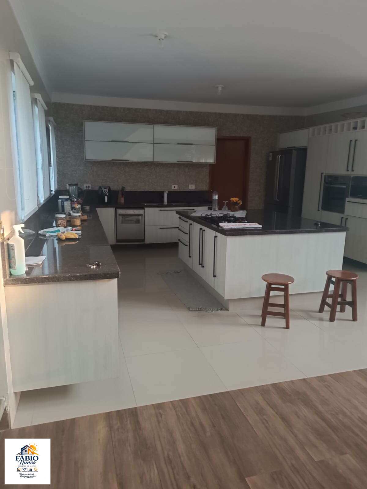 Casa para alugar com 4 quartos, 550,00m² - Jardim Passárgada I,Cotia