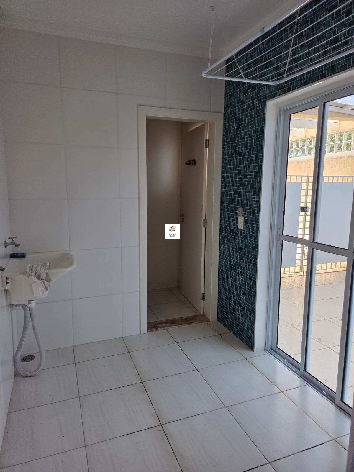  - Casa para alugar em Vargem Grande Paulista, Jardim Haras Bela Vista, com 3 quartos, 360,00m²